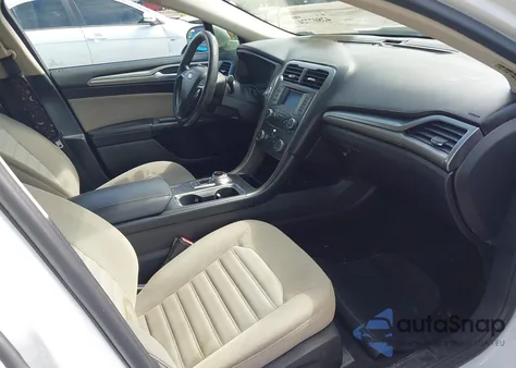 2017 Ford Fusion S из США, поврежденный, VIN 3FA6P0G76HR241670